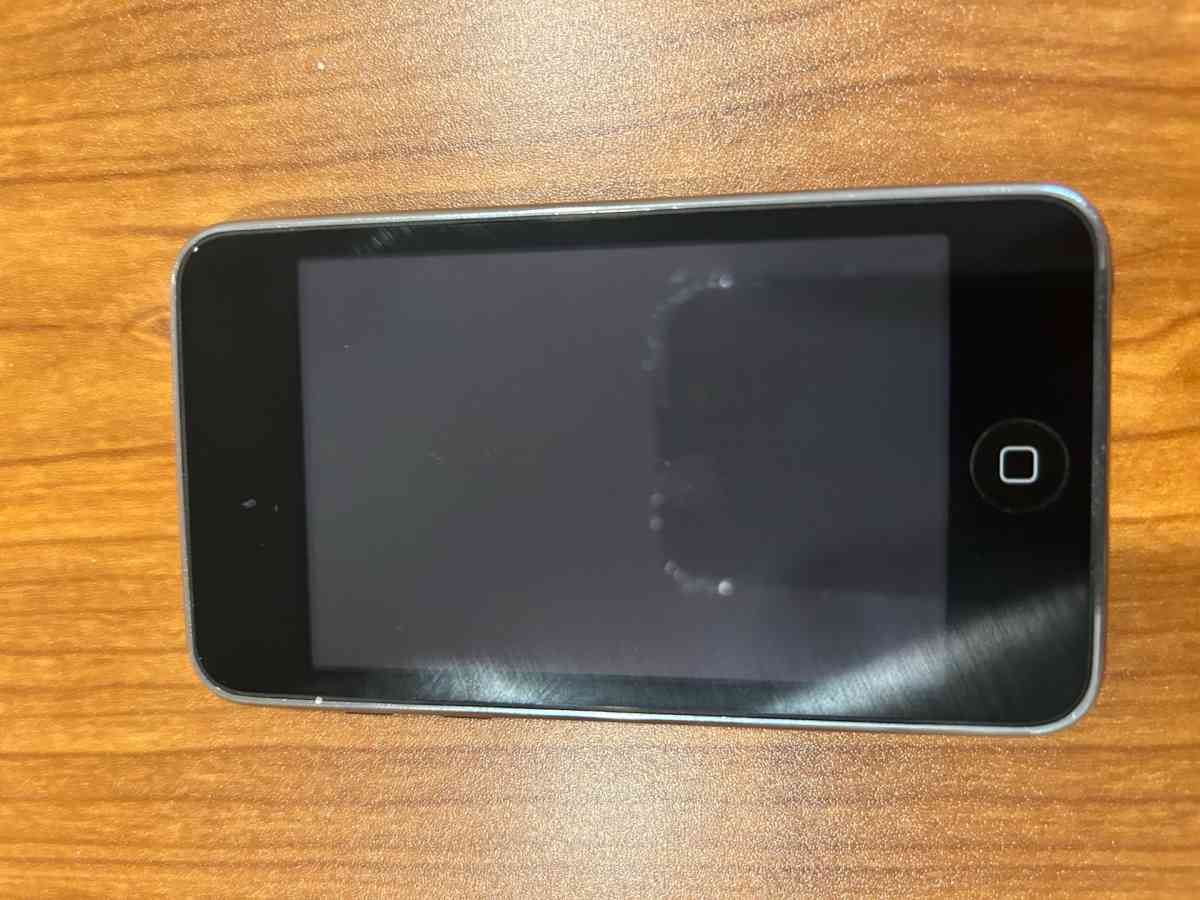Apple ipod touch 2nd gen 8gb