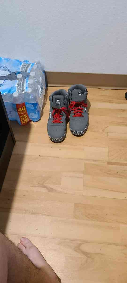 fils shoes high tops