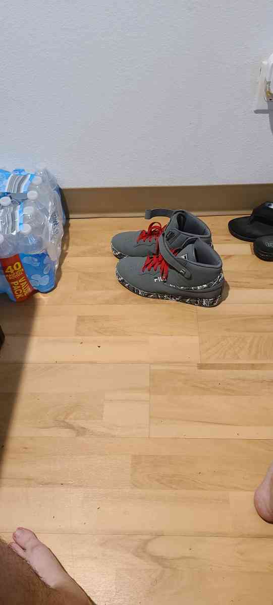 fils shoes high tops