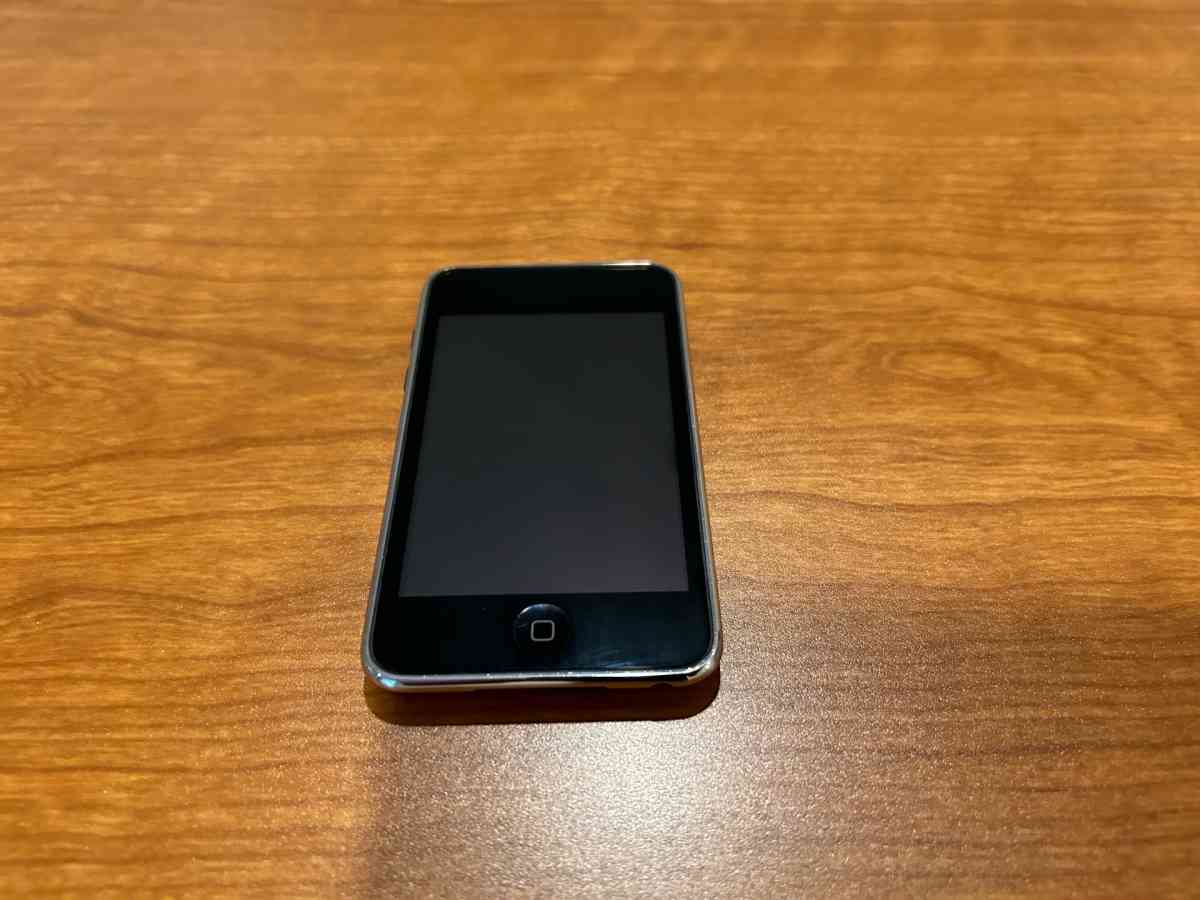 Apple ipod touch 2nd gen 8gb
