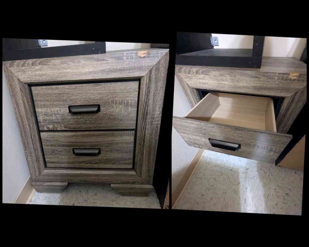 Side bedroom drawers