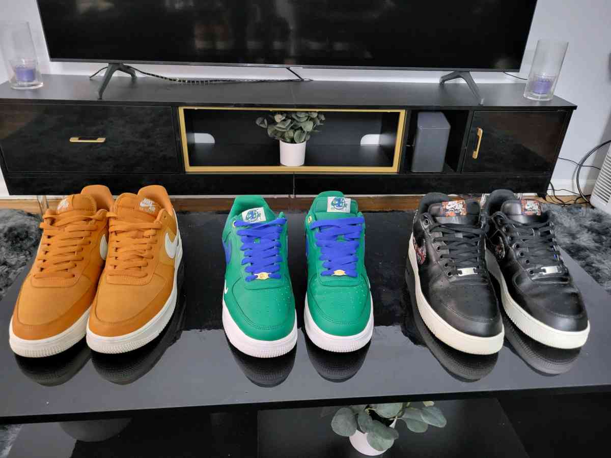 Collection of 5 Pairs of Mens Nike  Air Jordan Sneakers