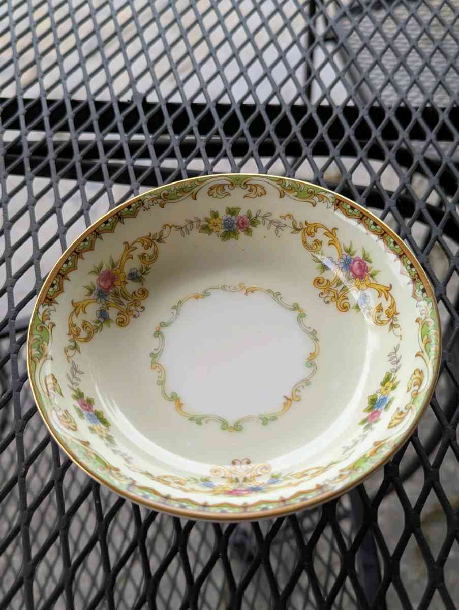 Vintage Noritake China Bowls and Saucers