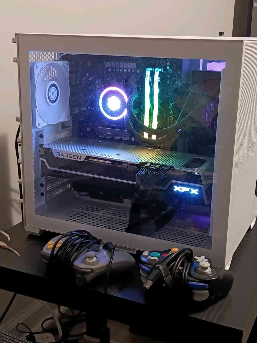 AMD RADEON 7900 XTX PC