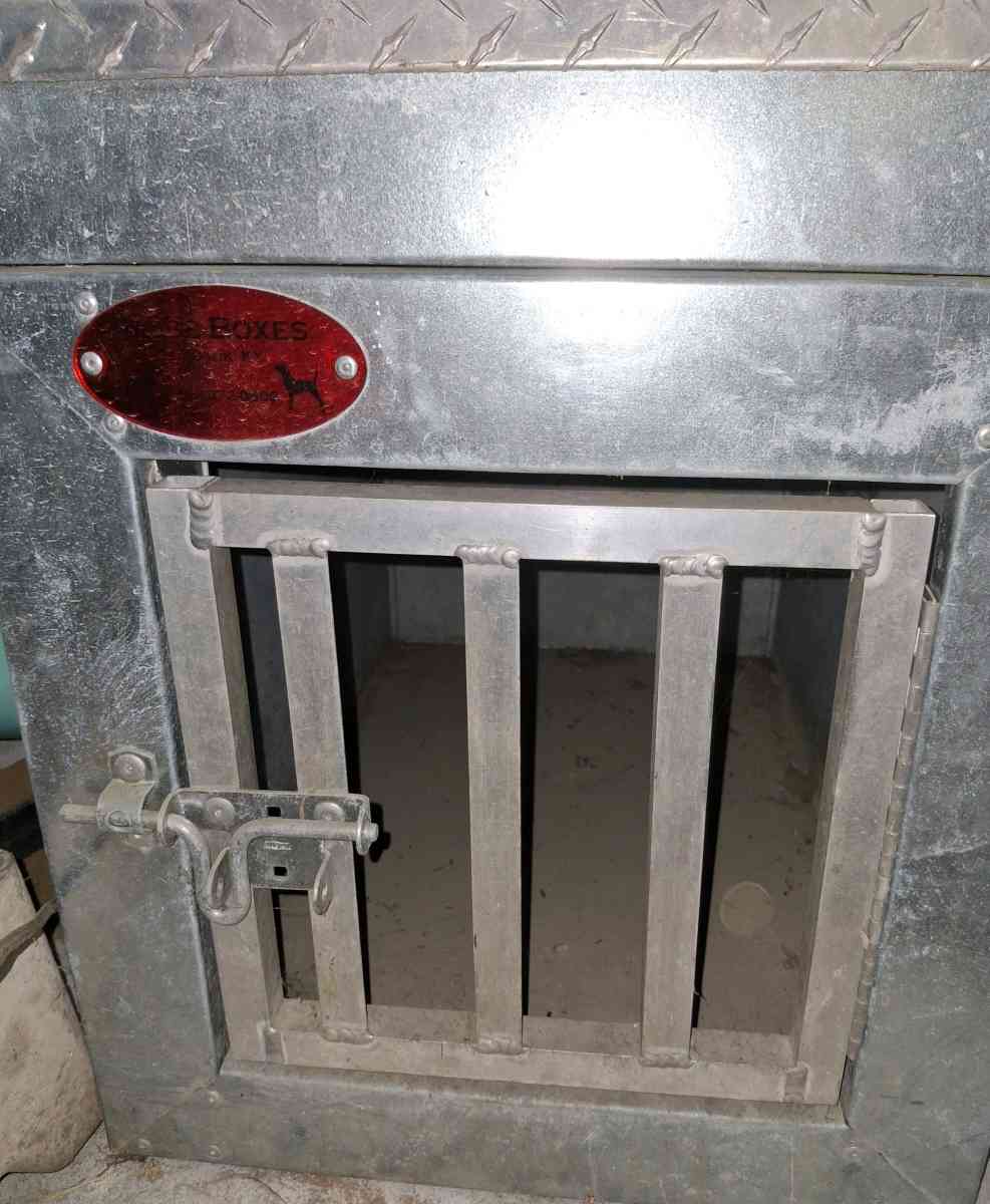 dog doors crates n more