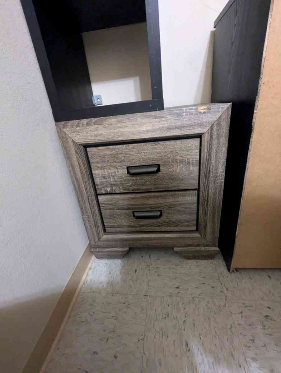 Side bedroom drawers