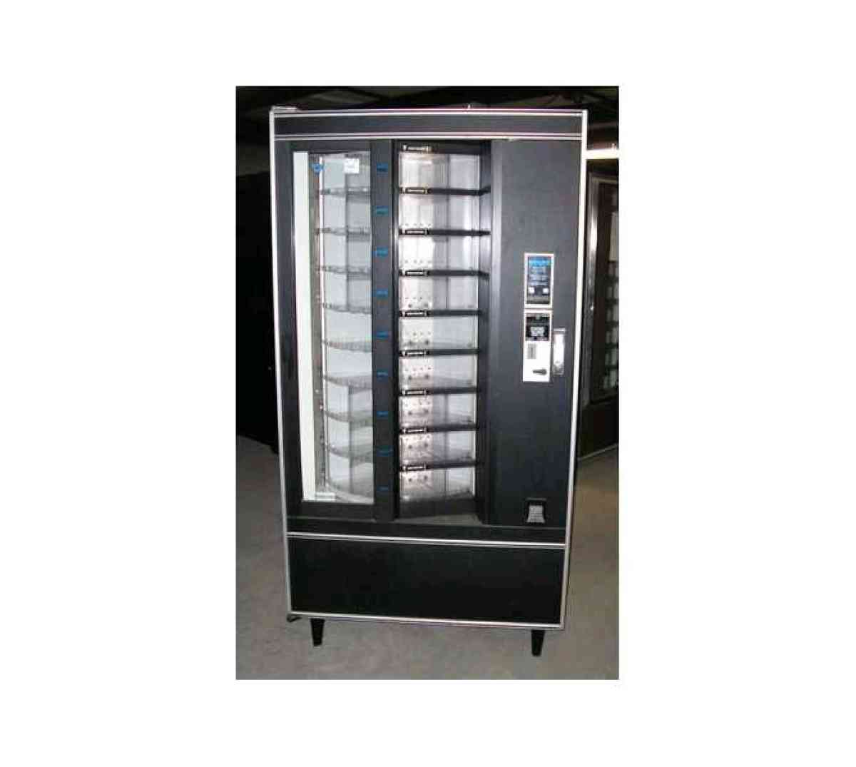 Crane Shoppertron 430 Vending Machine