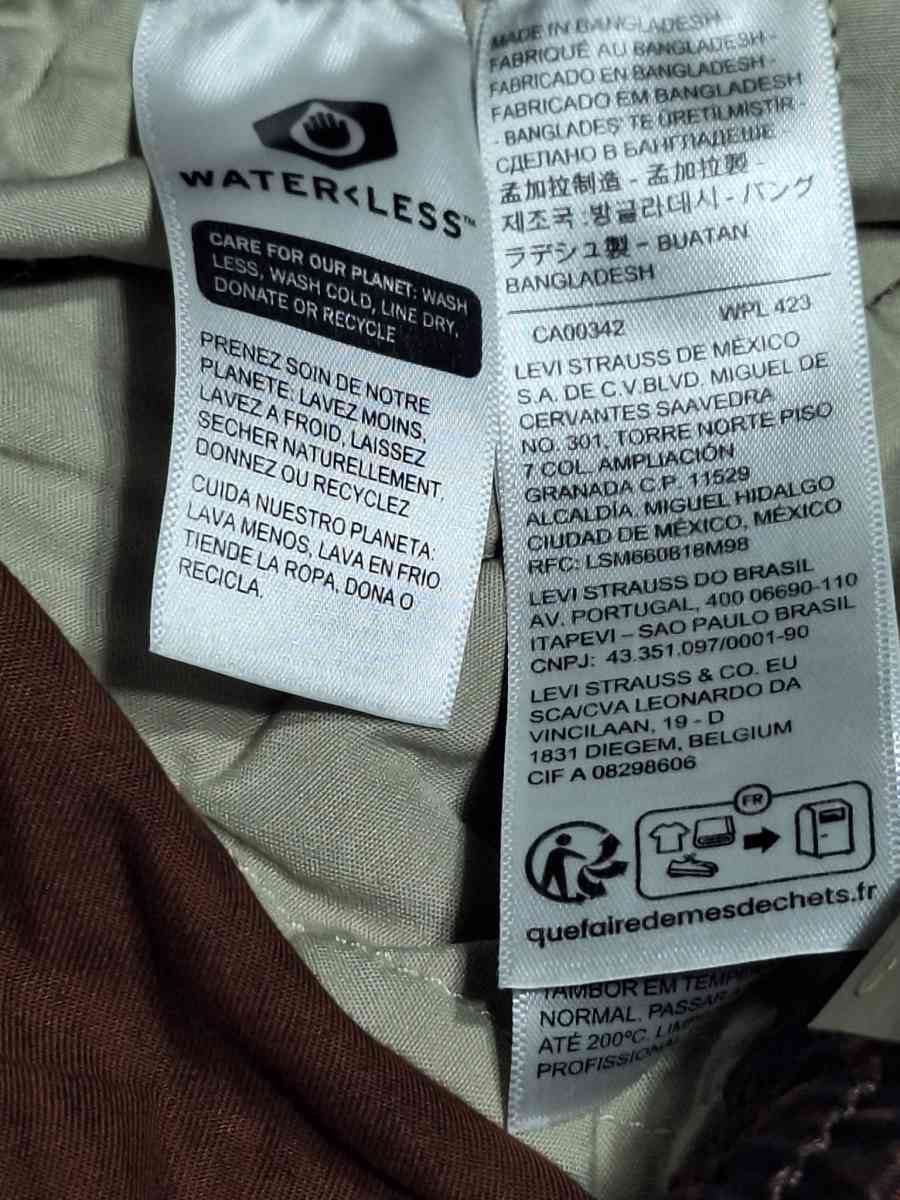 Levis Trail Cargo Shorts Mens Size small 6 Brown Print Draws