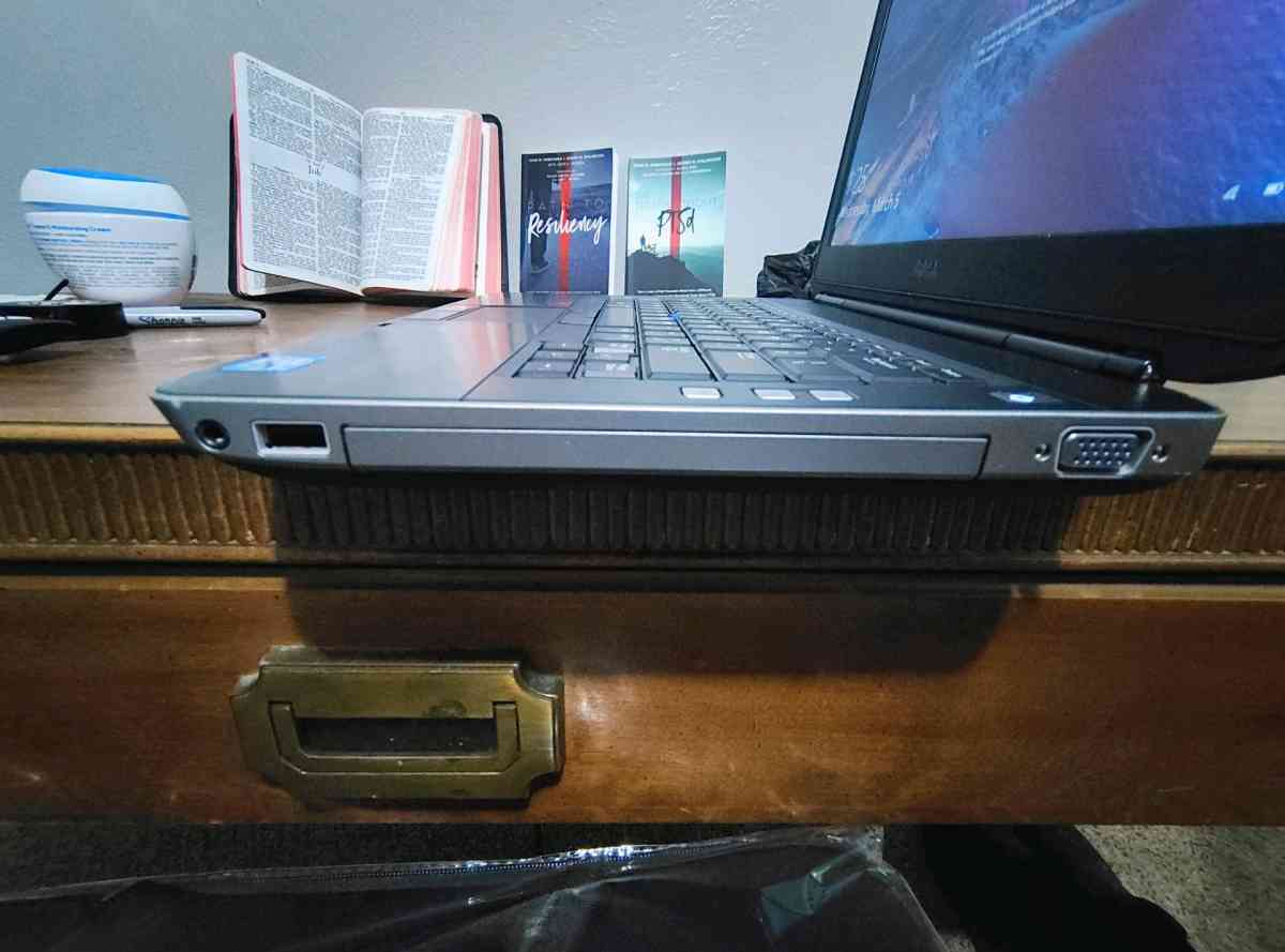 DELL LATITUDE E5430WINDOWS 10 OS 64bit3320M CPU 260GHzCore C