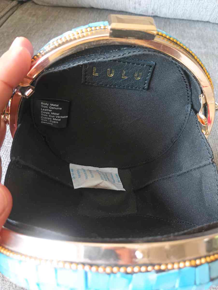 Lulu Gipsy Circle Crossbody Purse