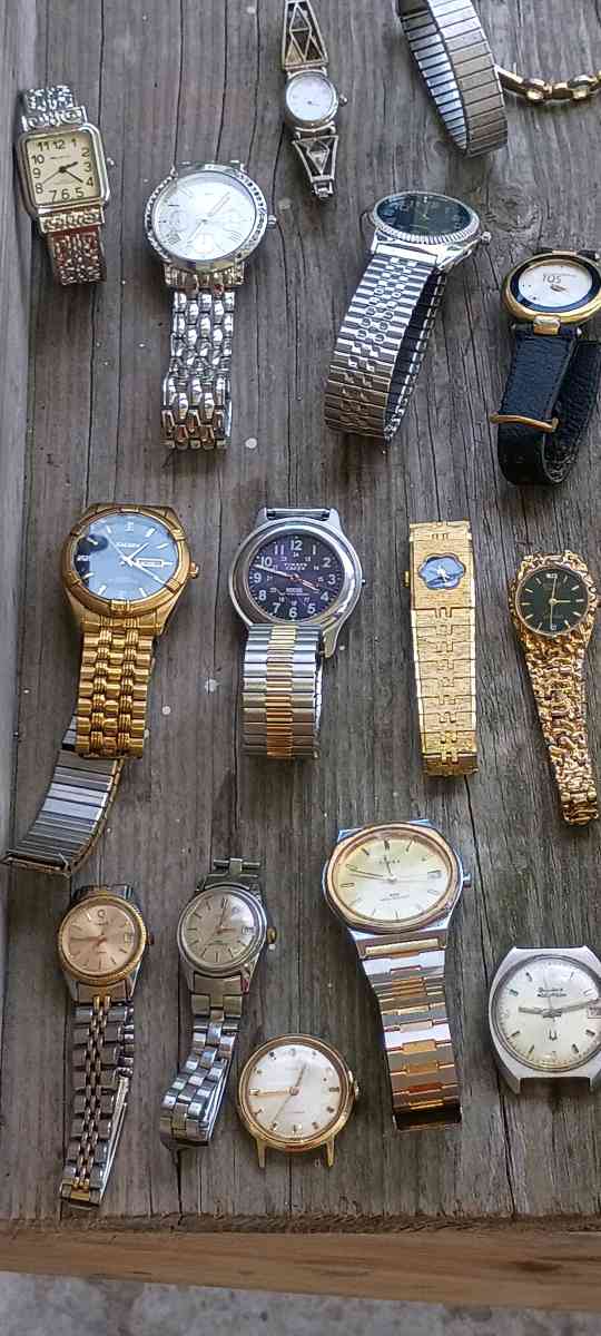 Lot watches