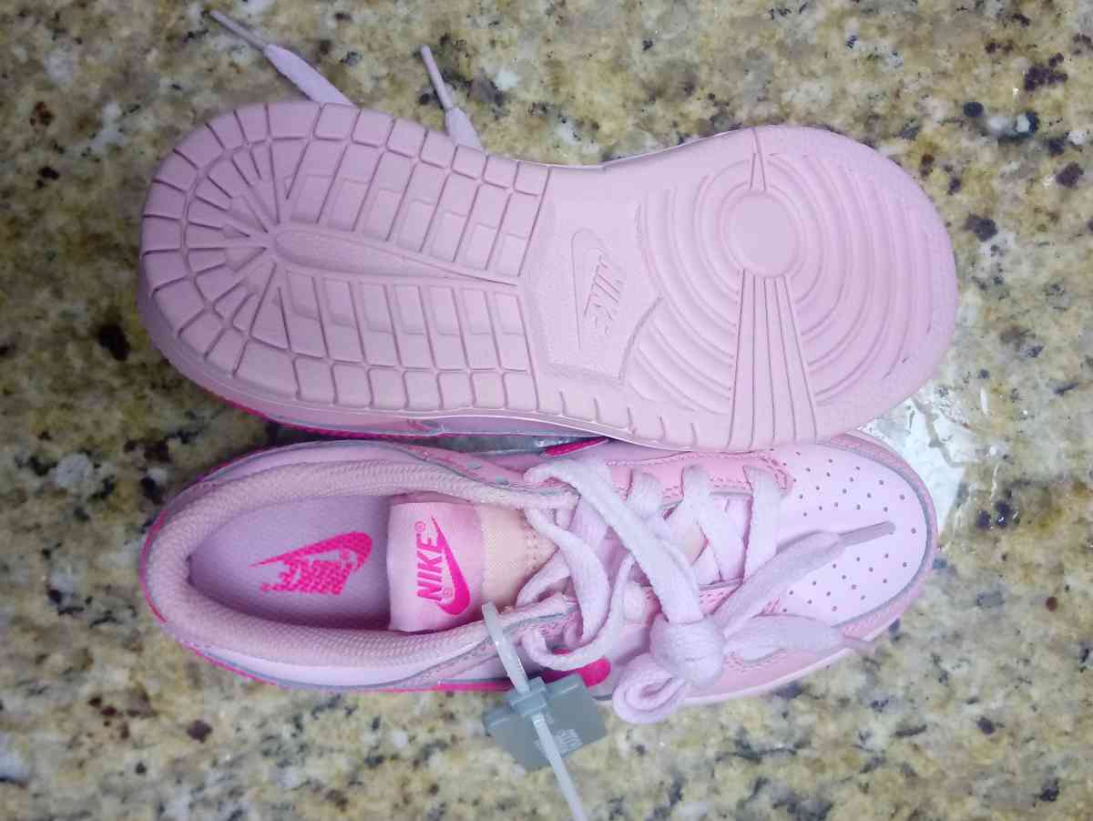 Nike Dunk Low Triple Pink Swoosh Sneakers PreSchool Size 13C