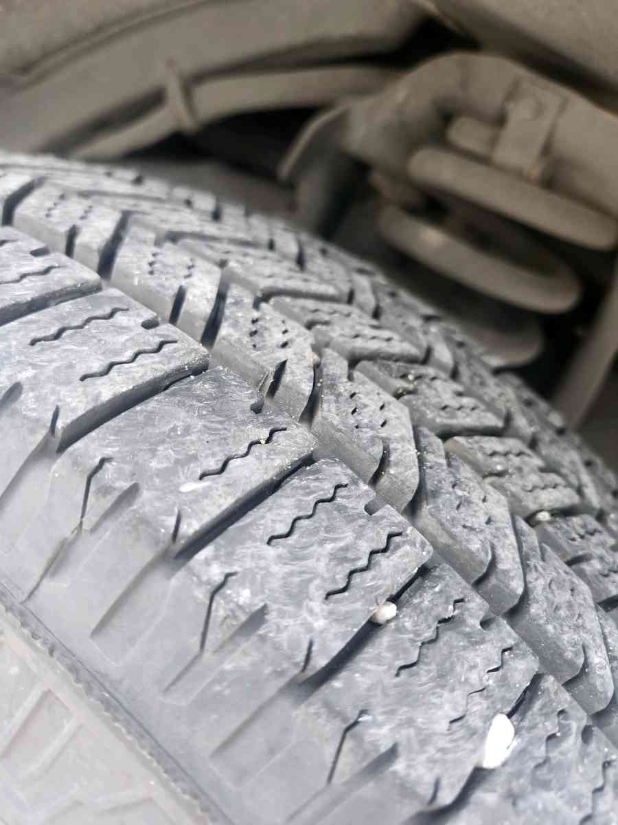 2011 Ford E450 Shuttle Bus