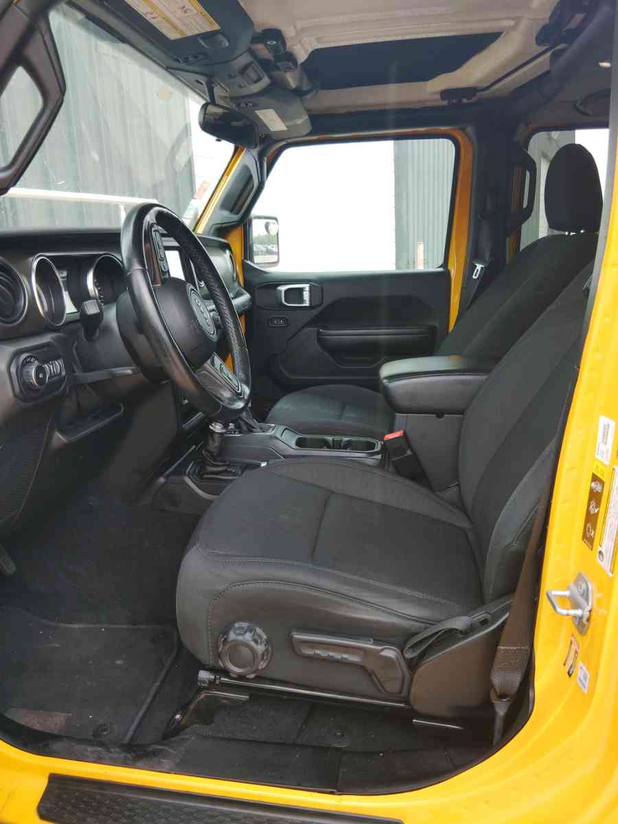 2020 Jeep Wrangler Sport