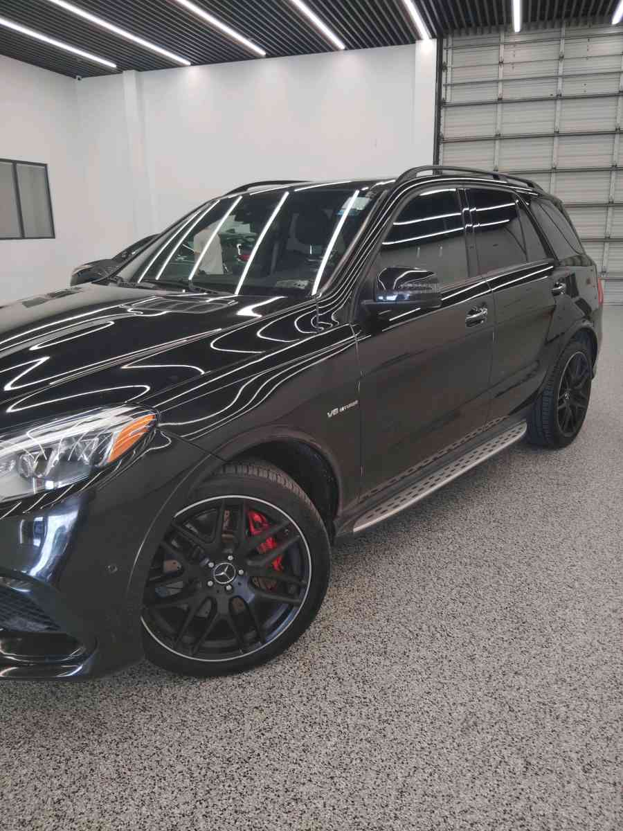 2017 MercedesBenz AMG GLE