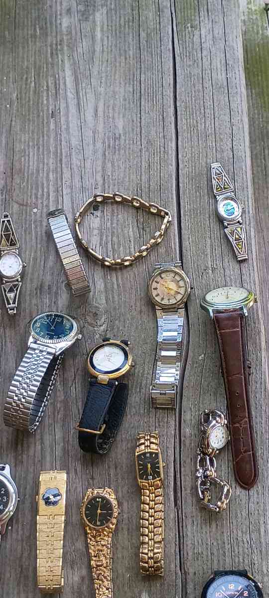 Lot watches
