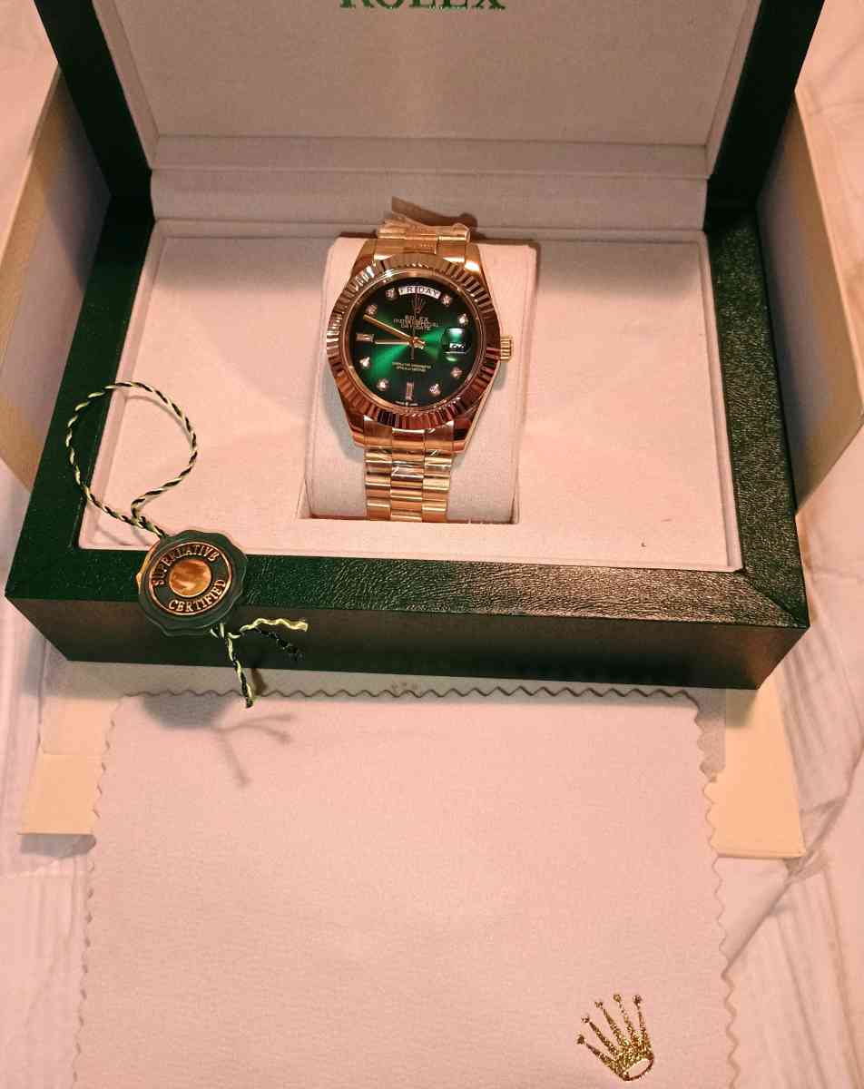 Rolex DayDate Presidential  18K Gold Finish  Green Dial  New