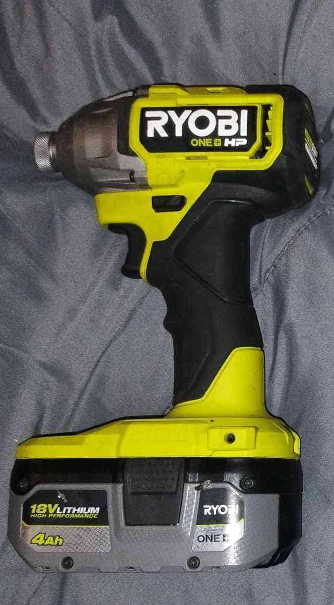 Ryobi 3 pc Impact Drill Set