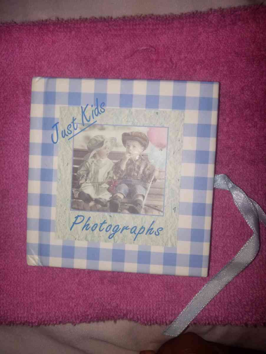 Photographs album books