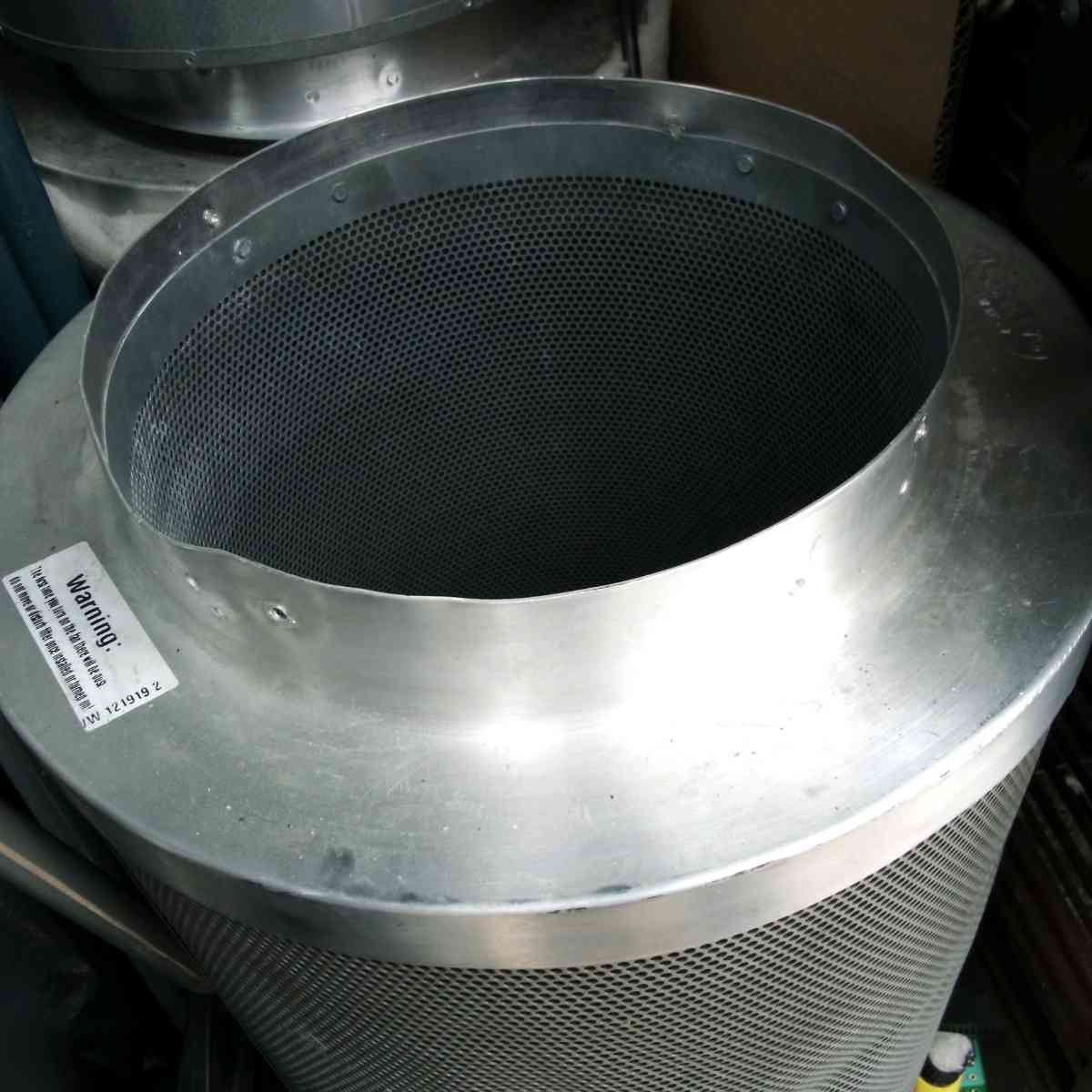 12 inch diameter carbon filter w fan in great condition