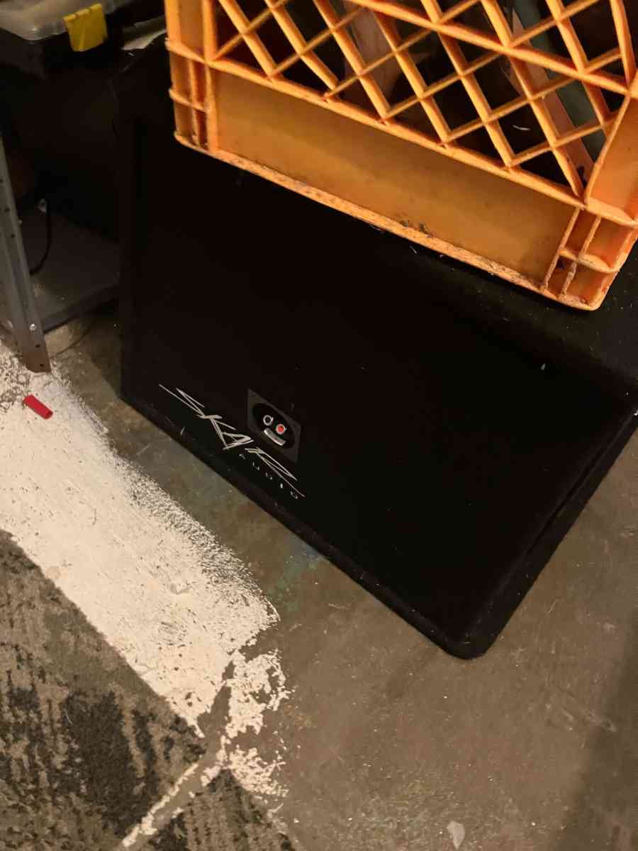 skar box with 15 audio harmony sub