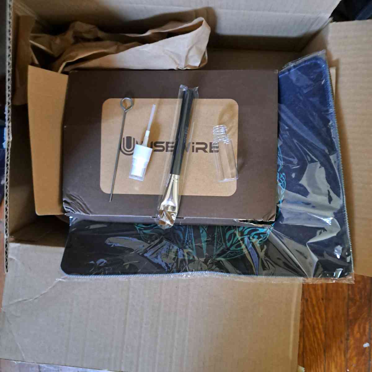 Cigarette injector machine