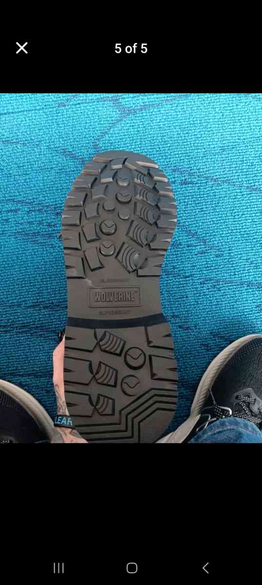 size 9 Wolverine waterproof steel toe boots
