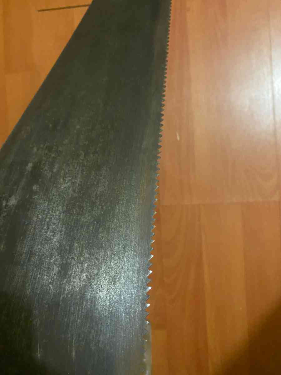 handsaw