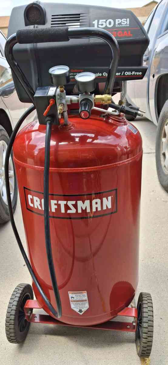 craftsman 33gallon 150 psi air compressor like new