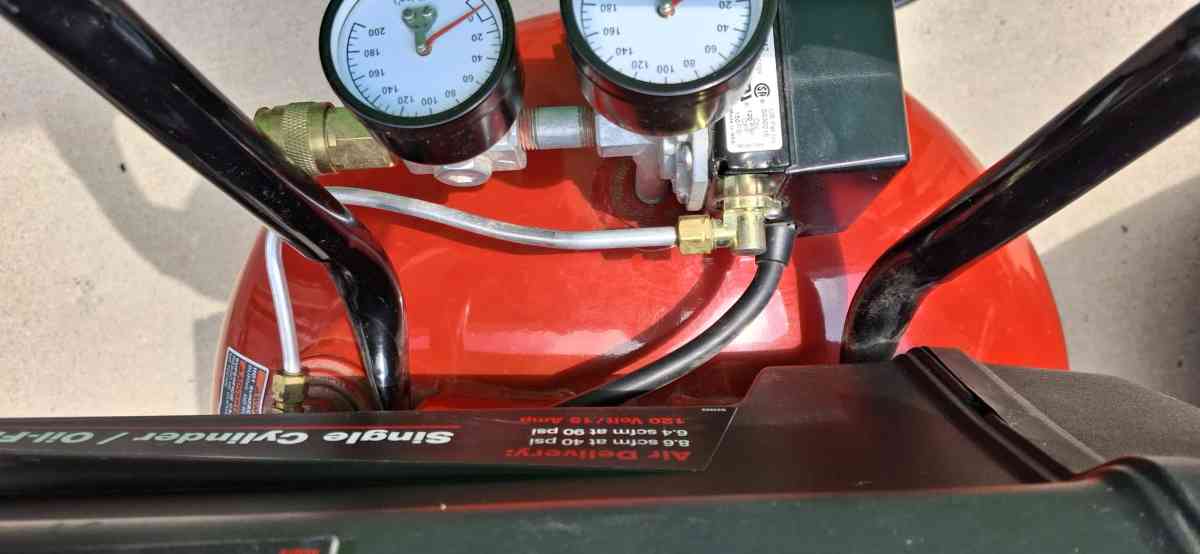 craftsman 33gallon 150 psi air compressor like new