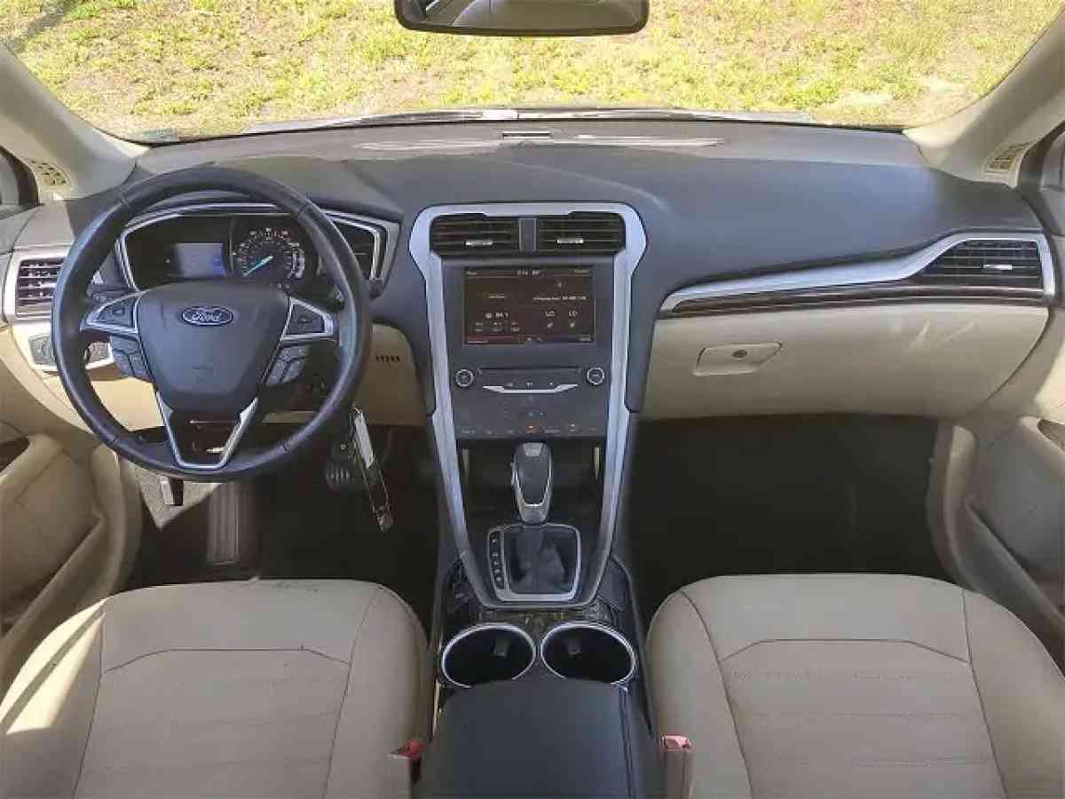 Used 2013 Ford Fusion SE