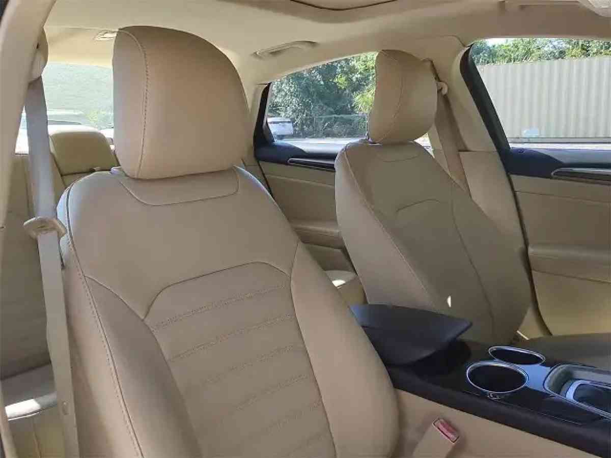 Used 2013 Ford Fusion SE