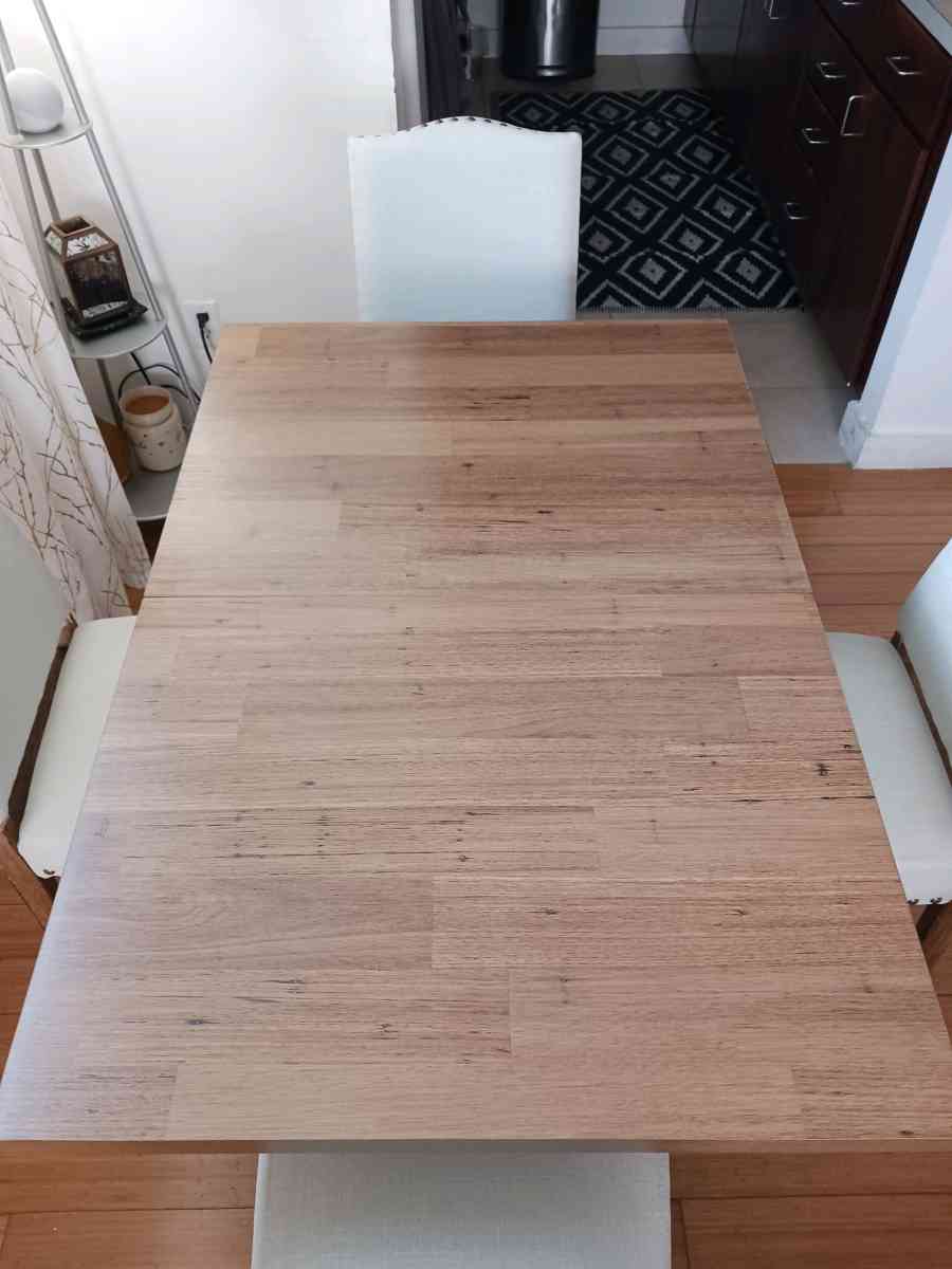 Brand New 4PC Dining Set Bronx Pickup