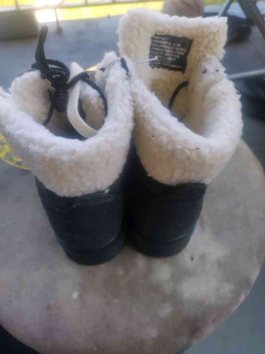 Lugz Womens Grotto Fleece Fashion Boot Size 9