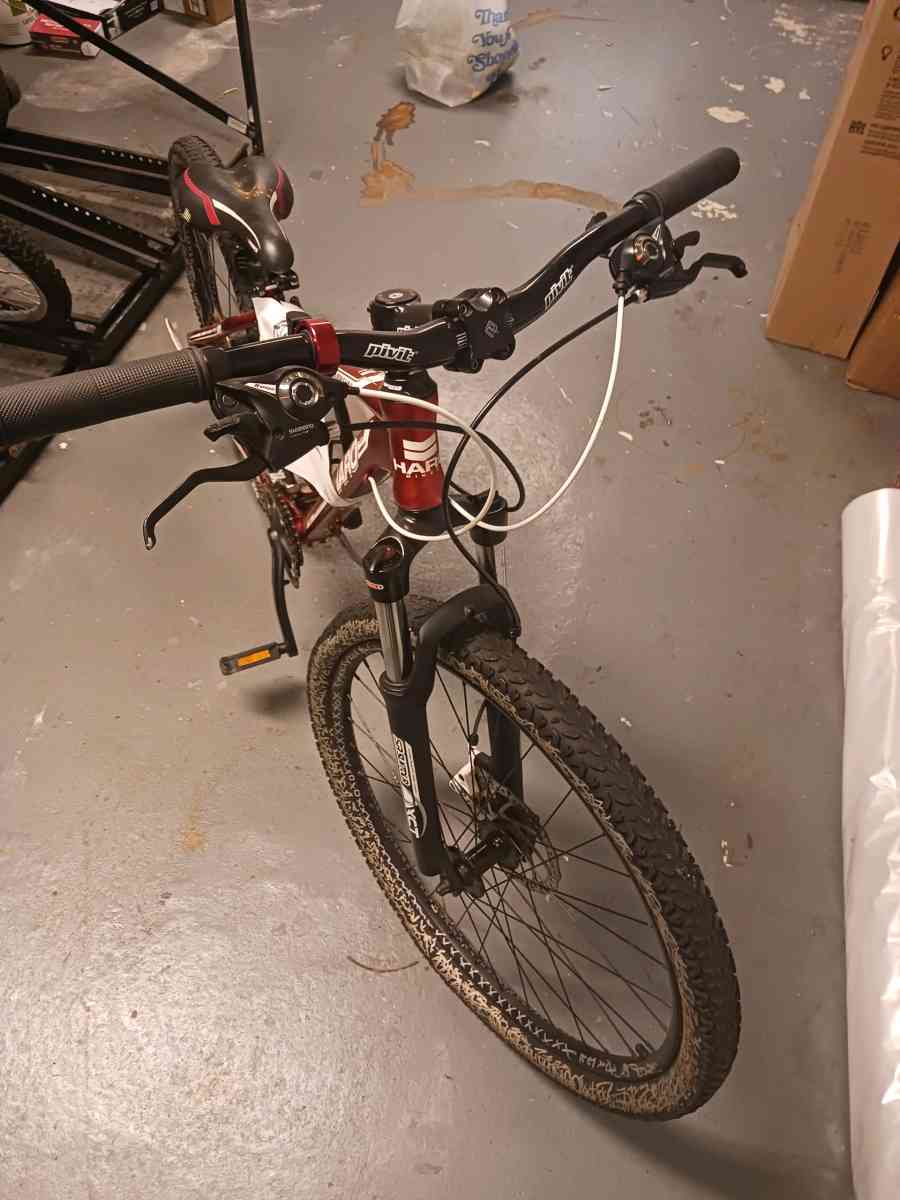 Red 2013 Haro Flightline Sport  Custom Wheel Art Flat Tire