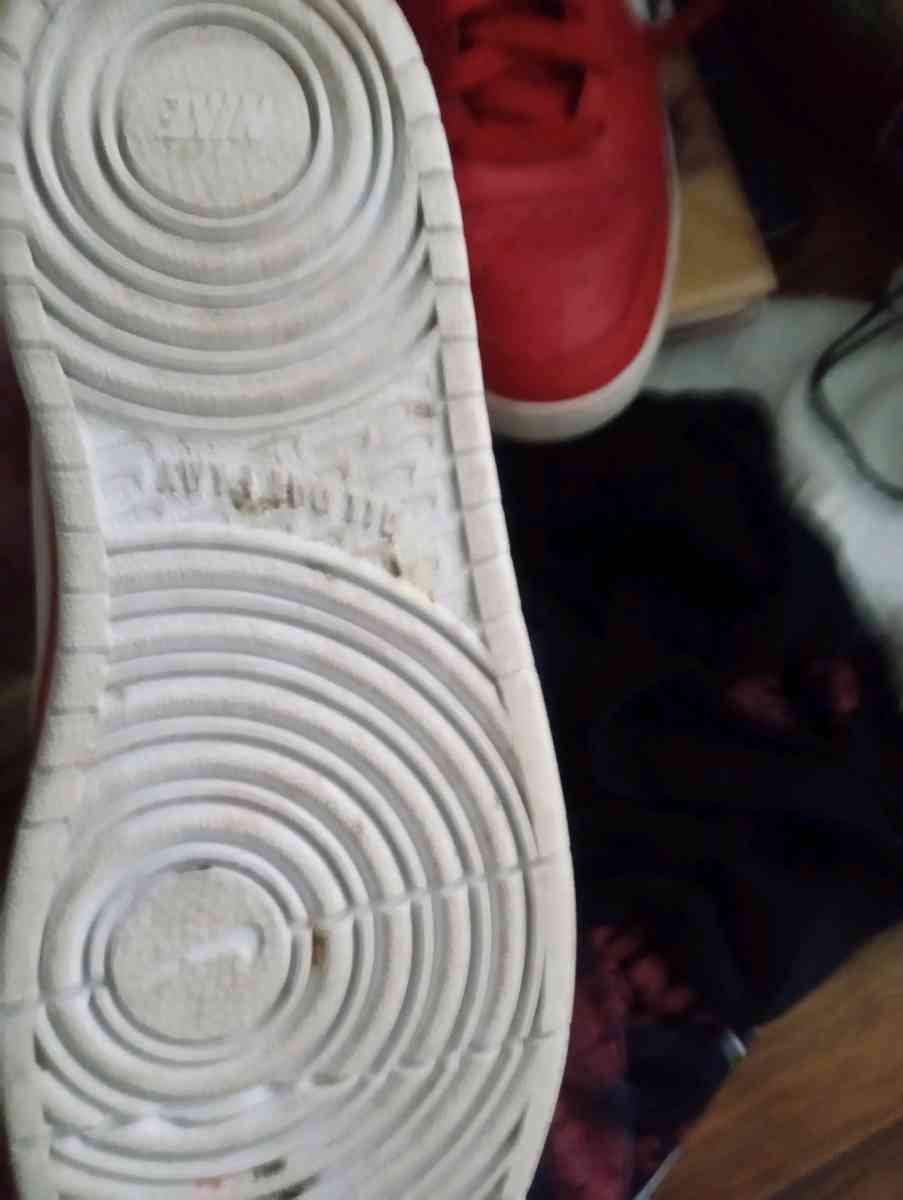 Nike Air Force 1 mid utility high tops black and red