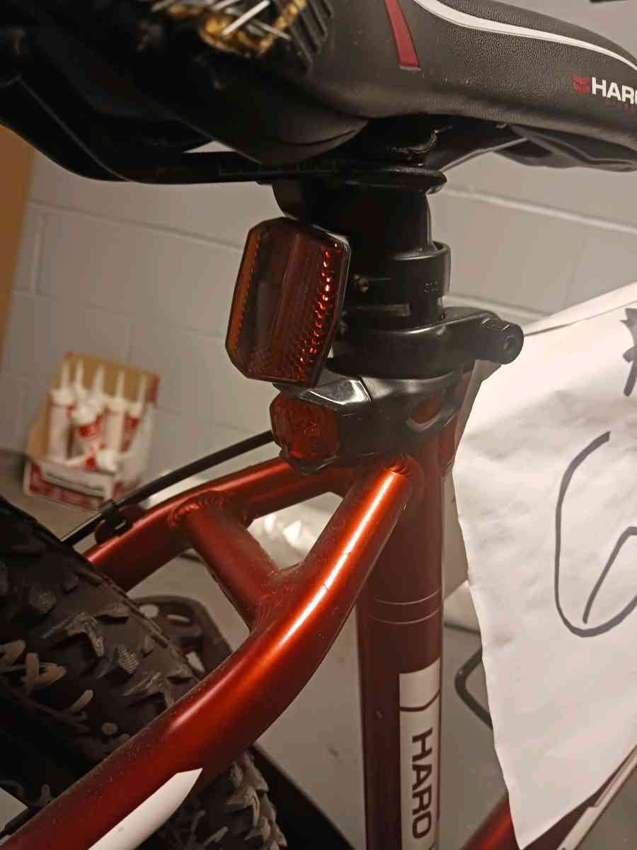 Red 2013 Haro Flightline Sport  Custom Wheel Art Flat Tire