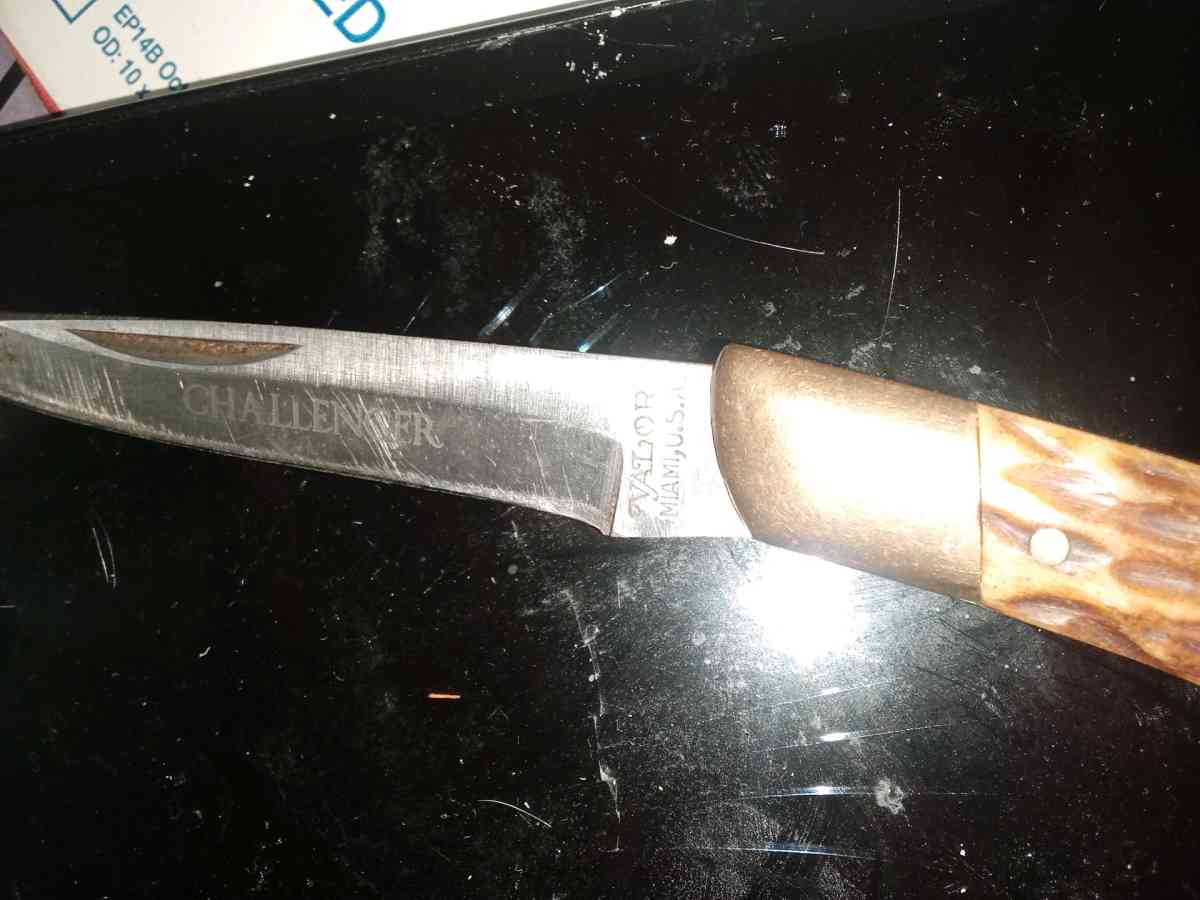 Valor Challenger pocket knife