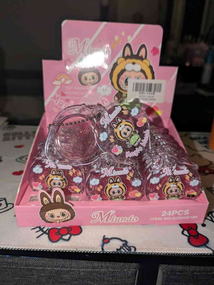 labubu Lipgloss keychain