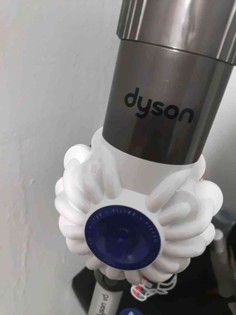 dyson vacuum