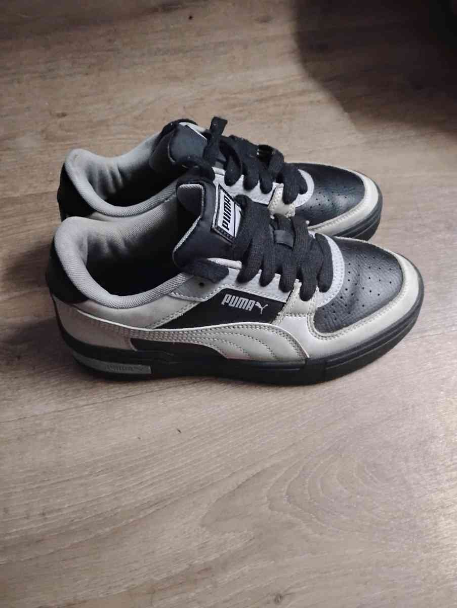 Womens Puma Fashion Sneakers