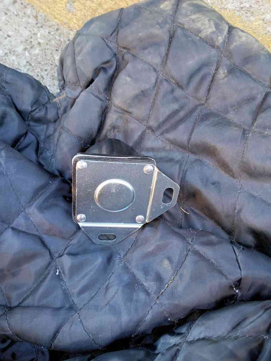 Starter and sillanoid