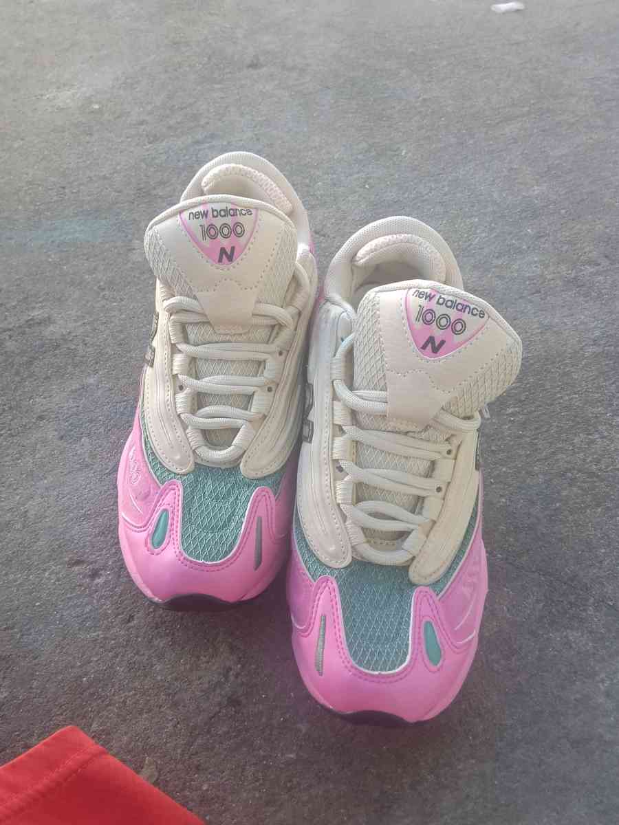 new balance shoes size 6