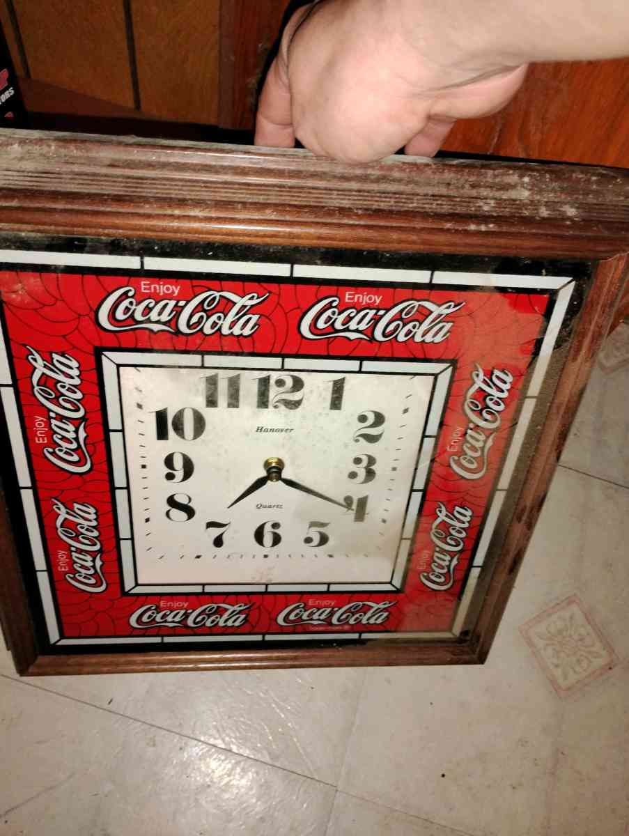 1990 Hanover CocaCola Wall Clock