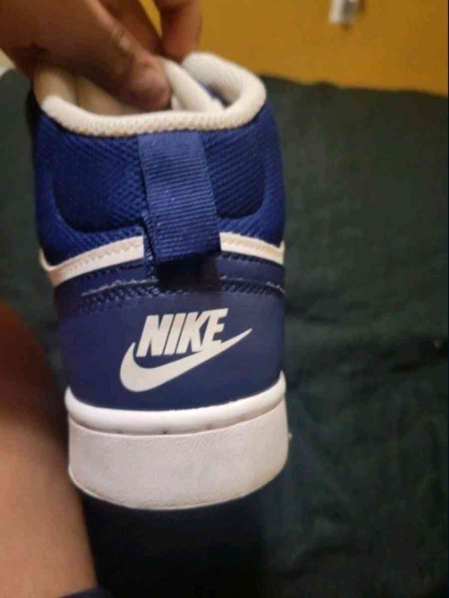 Nike shoes