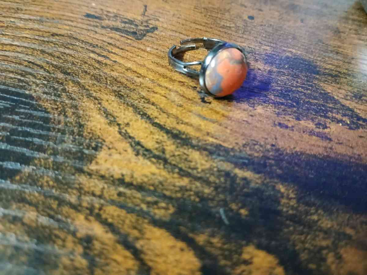 Iron Adjustable Ring with Painted Synthesized Turquoise 12mm