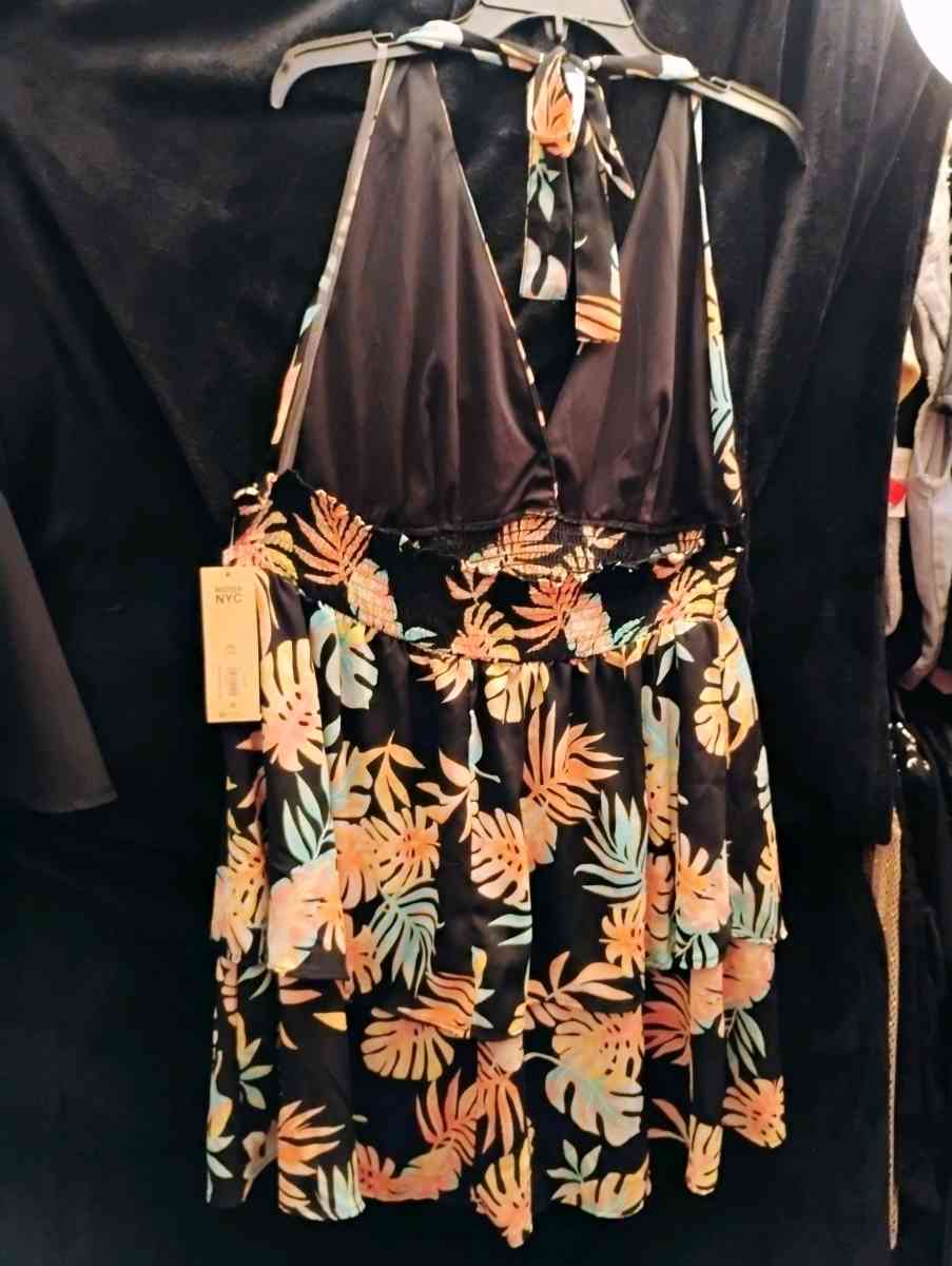 Madden N Y C  BRAND NEW NEVER WORN SIZE X LARGE