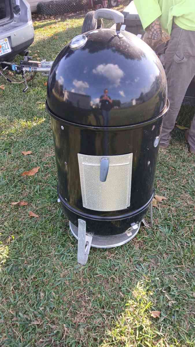 smokey mountain smoker Webber