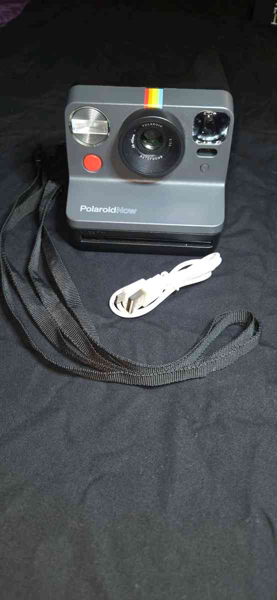 Polaroid Now Camera