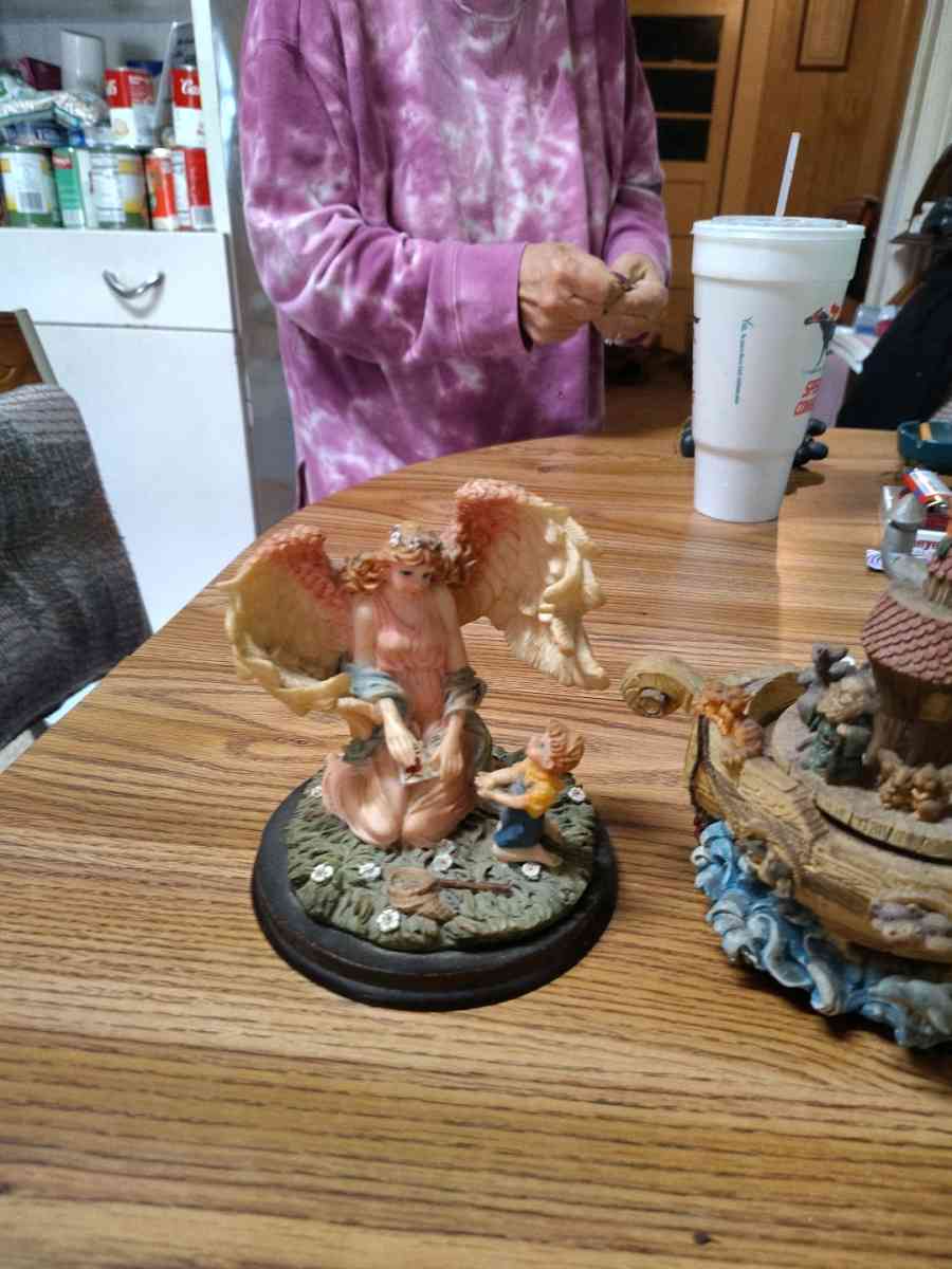 Ks collection 2angels and Noahs Ark music box